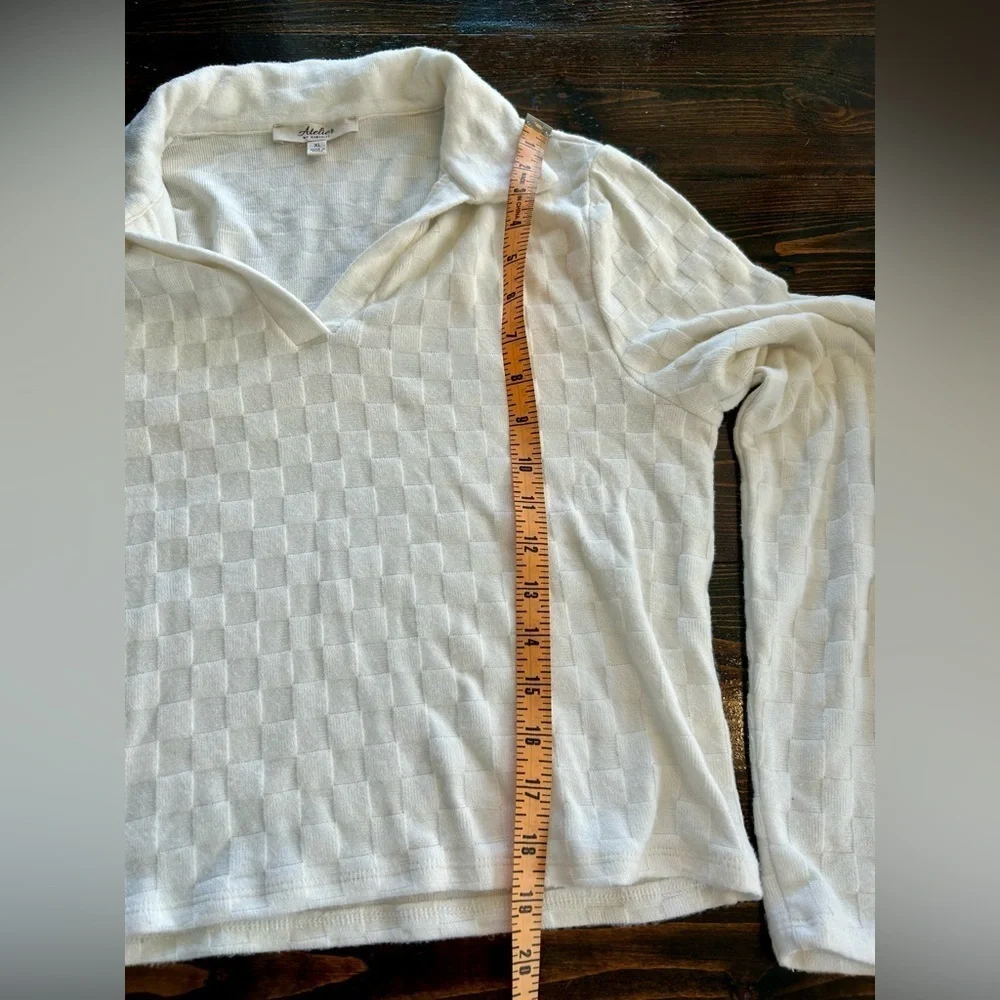 Atelier by Kirious Long Sleeve Cropped Checkered Weave Cream Sweater | Sz XL